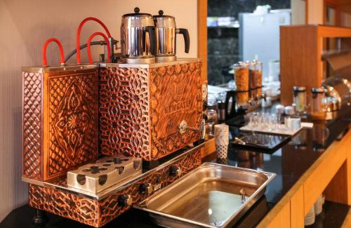 Ankara City Center Hotel | Discover New Gate Hotel: Family-Friendly 4-Star Retreat