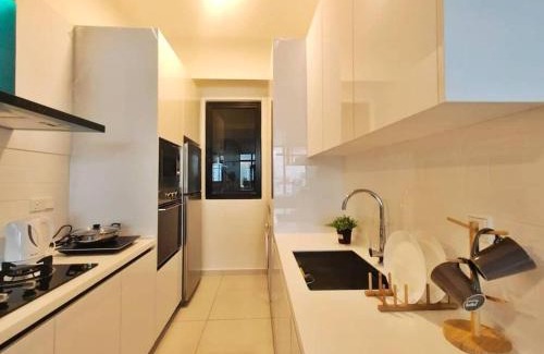 George Town Apartment | Inviting New Georgetown 2BR Homestay with Breathtaking Views