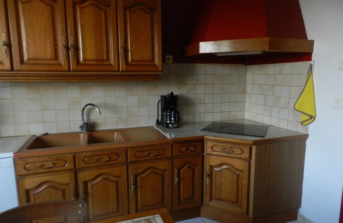 Murviel-les-Beziers Cottage | Discover LABEOURADOU Gîte - Oceanfront Bliss, Rated 10/10
