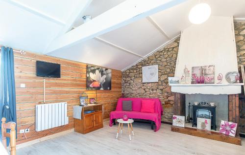 Saint-Jean-de-Monts House | Relax at Gite Lylou with Pool and Spa Amenities Awaiting