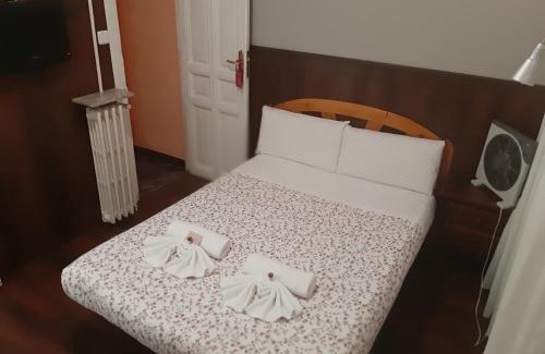 Chueca House | Family-Friendly Stay at New Go Inn with Great Reviews