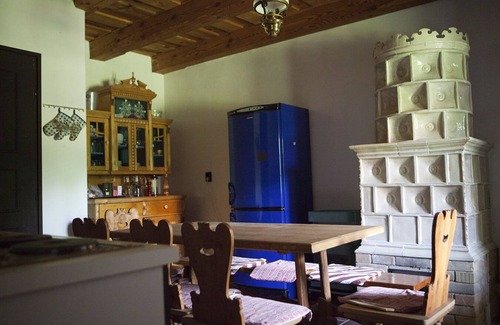 Kovagoors Cottage | Family-Friendly Getaway at New Grand Balaton House