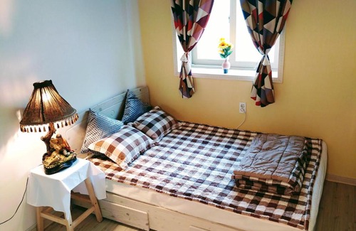 Chunghung House | Budget-Friendly New Gwangju Guesthouse with Breakfast & Kitchen