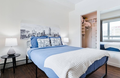 Mission District Condo | Prime Location with Heated Parking & Spa Near Saddledome