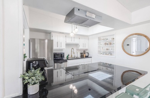 West Melbourne House | Family-Friendly Retreat with Pool, Beach, and Firepit