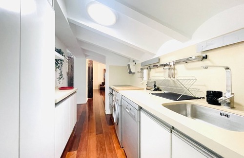 La Xerea Apartment | Elevated Penthouse Retreat in Vibrant Downtown Valencia