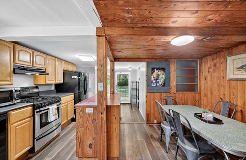 Athens House | NEW! Historic Athens Home with Location & Comfort