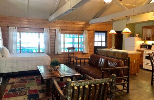 El Portal Cabin | Historic Landmark Log Cabin on the Merced River