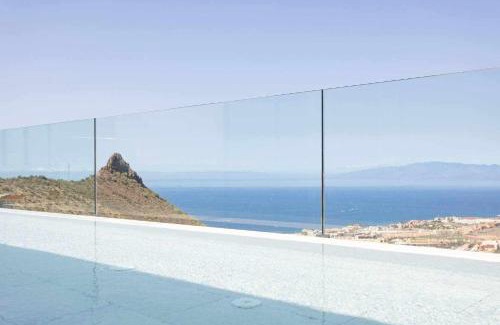 Costa Adeje Villa | Elegant Villa in Costa Adeje with Pool - Guest Rated 9.8