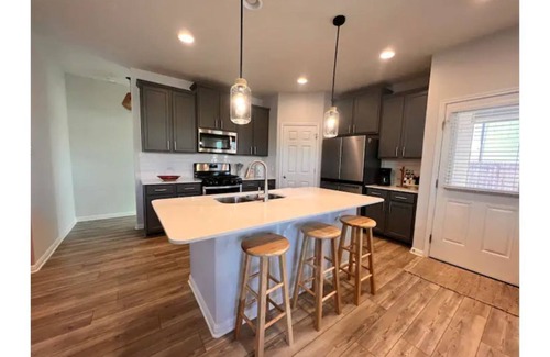 Kyle House | Bright Retreat in Kyle – Near San Marcos & Austin
