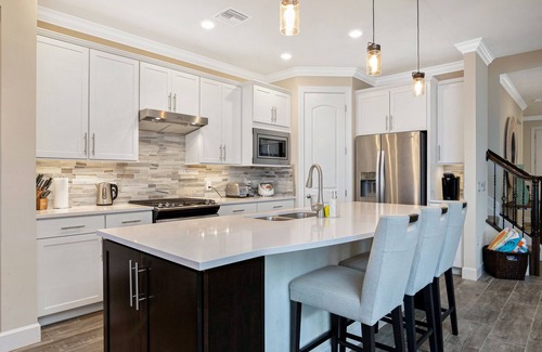 Naples House | Relaxing Retreat in Winding Cypress - 5BR Oceanfront Escape