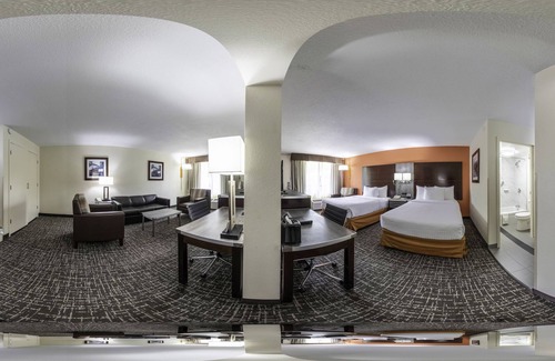 New Hope Hotel | Discover Comfort at New Hope Inn & Suites with Pool and Spa