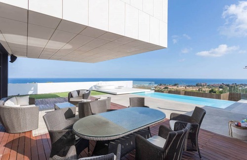 Sant Vicenc de Montalt House | Elegant Villa Retreat Near Barcelona with Private Pool