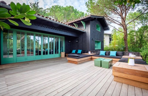 Cap-Ferret Villa | Cozy Retreat at Cap Ferret with Pool and Oceanfront Views