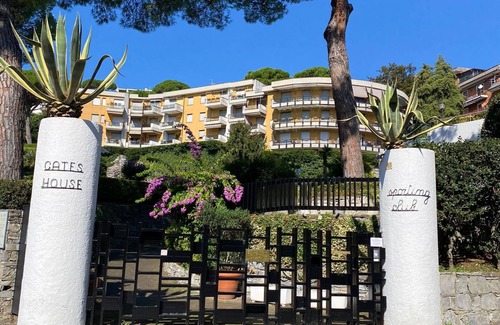 Rapallo Apartment | NEW! House DAYA sea view apartment in elegant residence with swimming pool