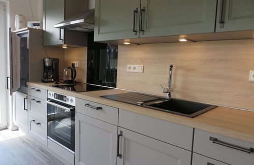 Dornumergrode Apartment | Experience NEW Huus up Höcht Apartment 1 - Rated 10/10