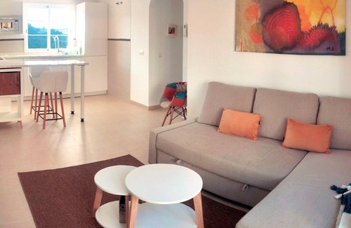 Competa Apartment | Romantic Retreat with Mountain and Sea Views, Private Jacuzzi