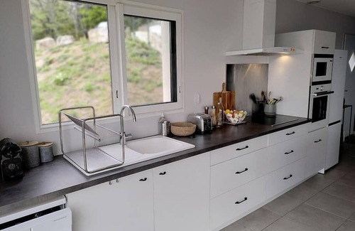 Beaujeu House | Discover Beaujolais: 180° Views and Pet-Friendly Comfort