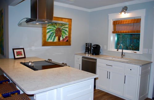 Saint Simons Island House | Relaxing Beach House Steps from Ocean with Top Amenities