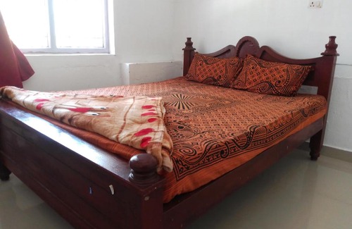 Valparai House | Family-Focused Stay at NEW JR RESIDENCY