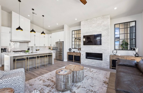 Graford House | Exceptional New Juniper Jewel at PK with Pool & Spa
