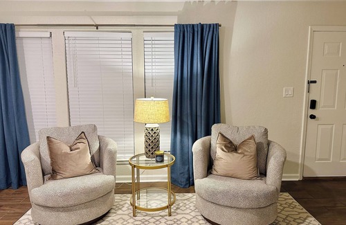 Auburn Apartment | Steps to Jordan-Hare Stadium: Family-Friendly Retreat
