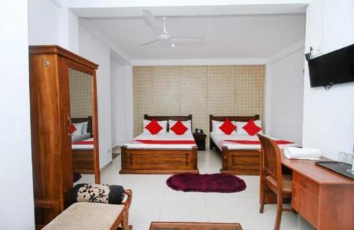Seeduwa - Katunayake Hotel | New Kings Gate Airport Transit Hotel