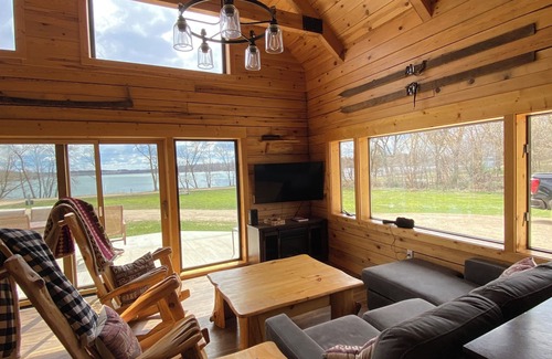 Long Prairie Cabin | Lakefront Log Cabin with Private Dock – Perfect Family Retreat