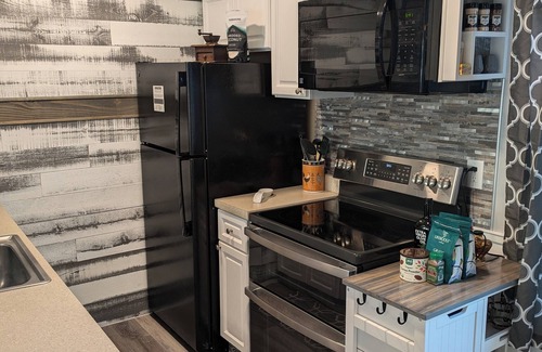 Braden River Cottage | New-Lakewood Ranch/Private Cottage & Pool/Boat Guide for Lake boating