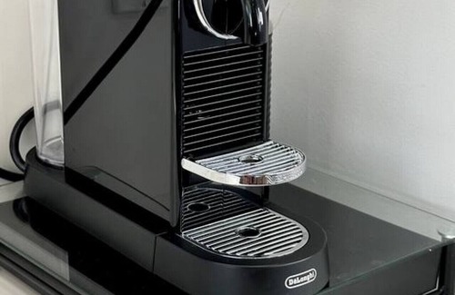 McLaughlin House | Elegant 3Bd Family Home in MarVista with Oceanfront Views