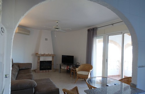 La Font d'en Carros Villa | Tranquil Hillside Villa with Ocean View Near Oliva