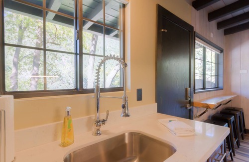 Sedona House | NEW LISTING! Destination Oak Creek-Estate by RedAwning