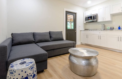 Princeton Apartment | NEW LISTING! Lake Tiny House in Exotic and Rare Japanese Gardens