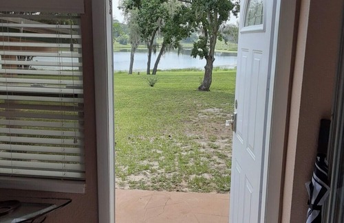 Dundee Apartment | Lakefront One Bedroom Suite with Private Entrance
