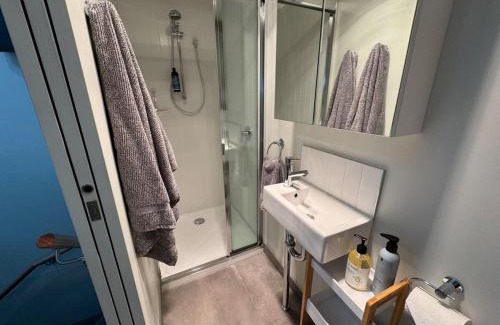 Devonport Apartment | Prime Loft Apartment with AC in Devonport's Heart
