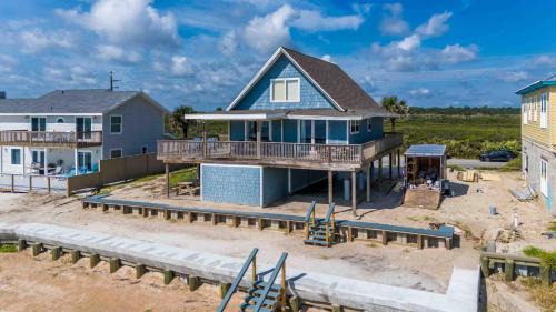South Ponte Vedra Beach House | Beachfront Twilight Beach Shack: Family-Friendly Retreat
