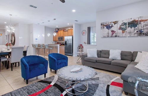West Kissimmee House | Discover Paradise Palms Resort: 6mi to Disney & More