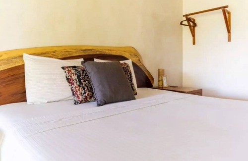Mario Villanueva Madrid House | New Listing! PRIVATE HUT @Bacalar 7 Colors Lagoon 50% OFF