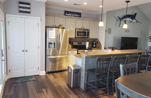Barataria House | New Waterfront Retreat: Perfect for Fishing and Family Fun
