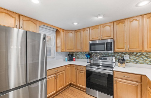 Butler Beach Condo | Oceanview 2BD Escape with Pool and Spa - Rated 10/10
