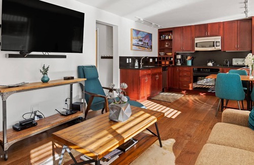 Aspen Condo | New Listing! Stylish & Convenient Aspen Rental. Wood FP, Heated Outdoor Pool. 3 Blks To Town/Lift
