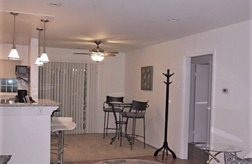 Charlottesville Condo | Peaceful Retreat Near Attractions with Spa & Hot Tub Access