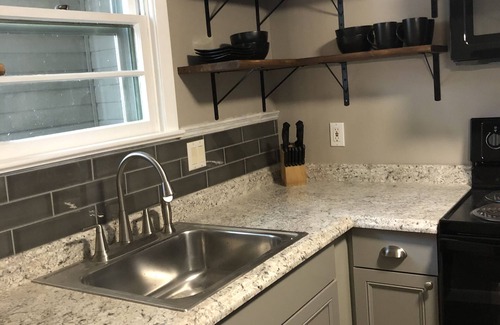 Hot Springs Village House | Beautifully Remodeled Townhome with Lake Views & Pool