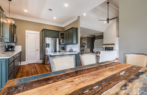 Saint Helena Island House | Discover Harbor Island: 3BR Oceanfront Retreat Awaits