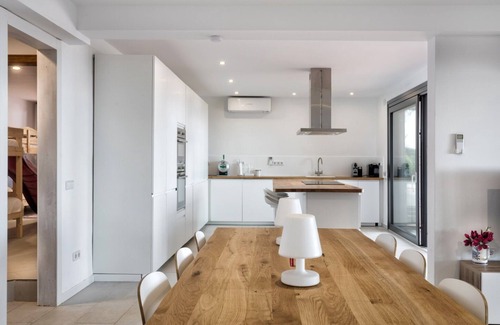 Arenys de Munt House | Discover Villa Costa Barcelona with Pool and Ocean Views!