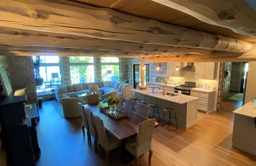 Boyne Falls Cabin | Cozy Log Cabin Retreat on Scenic Lake in Michigan