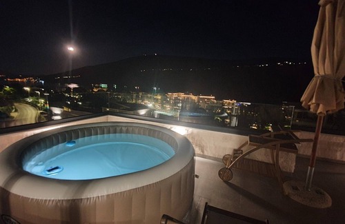 Denovici Apartment | New Apartment Just 10 Minutes from the Beach, Pet Friendly