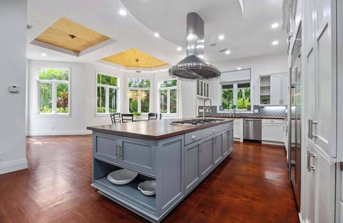 Plantation House | New Luxe Mansion by The Glam Homes