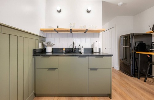 Juneau Apartment | *NEW* Luxe Studio: Walk to Restaurants and More!