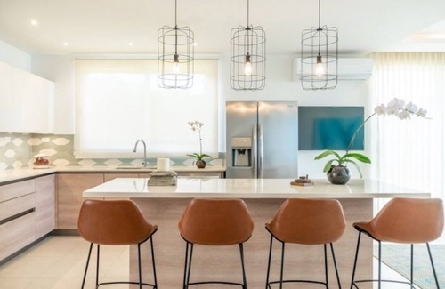 Tamarindo Condo | New 3 BR Condo with Ocean Views & Spa - Guest Rated 9.6
